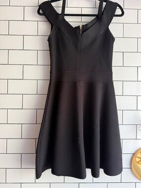 Milly Black Sleeveless V-Neck Fit & Flare Mini Dress